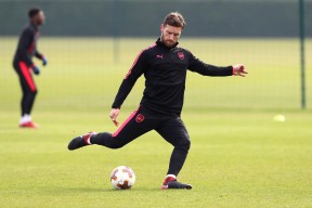 九游官方网站-冲刺阶段托特纳姆备战欧联，门线救险细节曝光，震撼外界，资深球员宣示担当的简单介绍