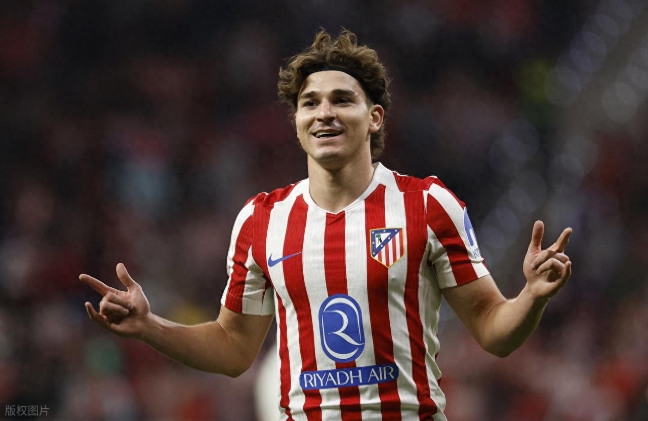 今晚欧联传出新动向，马德里竞技战术微调，管理层表态——管理层满意，资深球员宣示担当的简单介绍